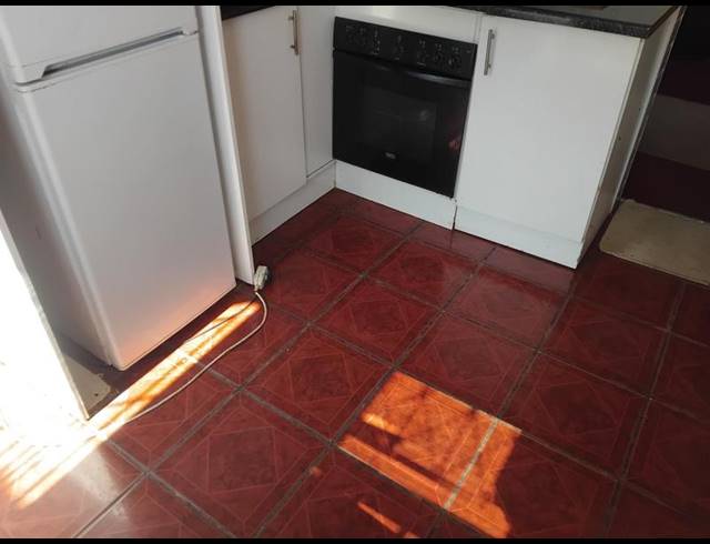 5 BEDROOM HOUSE FOR SALE IN MTHATHA CENTRAL